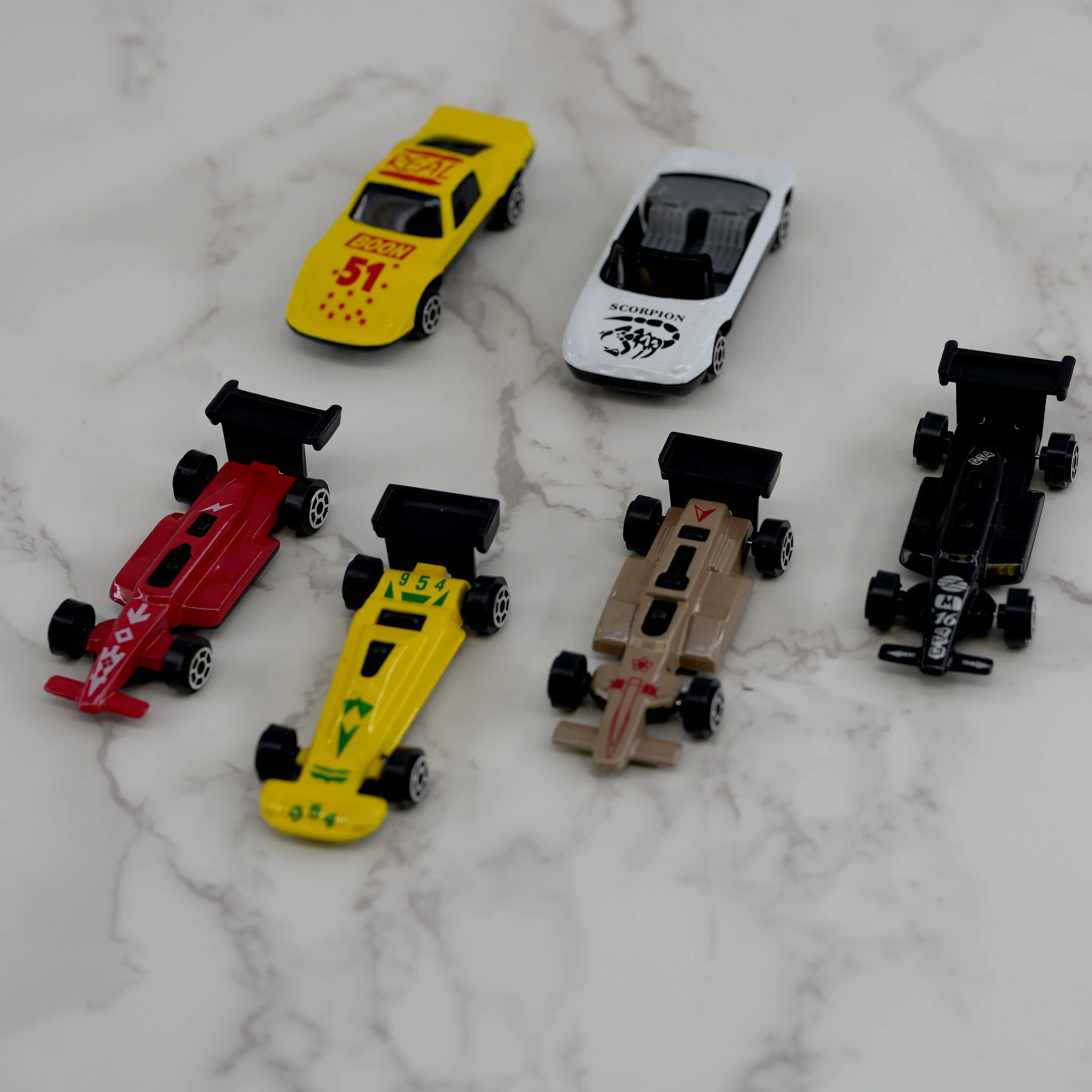 36 Pieces Die Cast Car Set